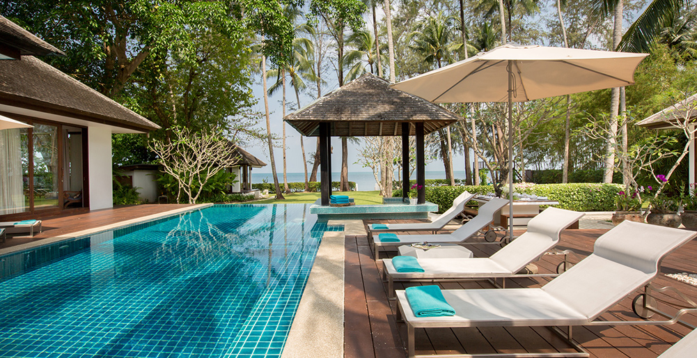 Ban Suriya - Laze around the pool overlooking the beach